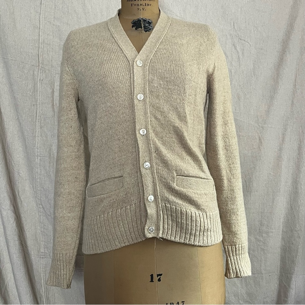 Vintage Royal Clan McGregor Button Front Cardigan with Pockets